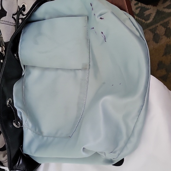 Coach Signature Poppy Drawstring Crossbody Bucket Bag - Black - Picture 11 of 12